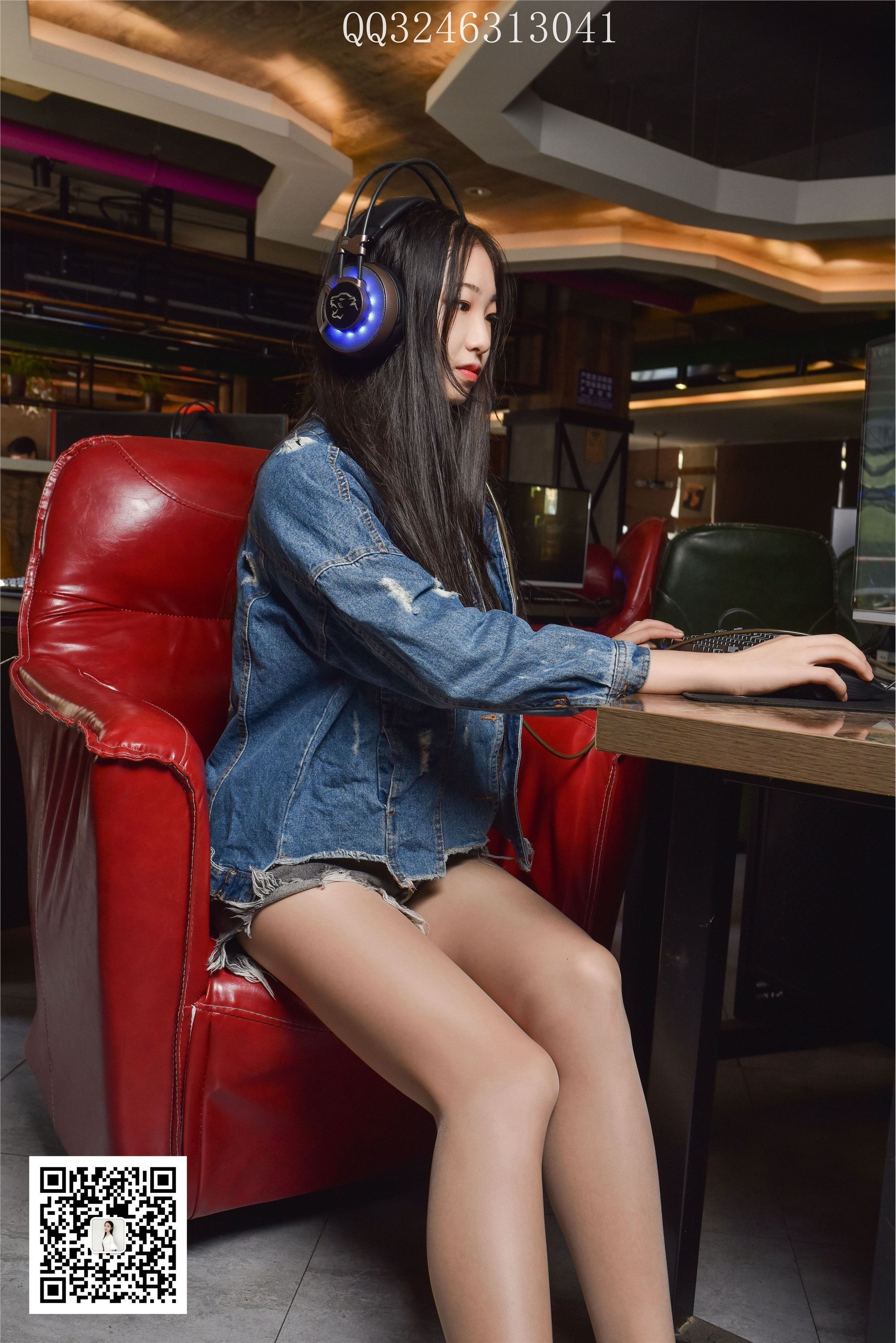 Big life model shot No.087 Wenwen - Internet cafe girl